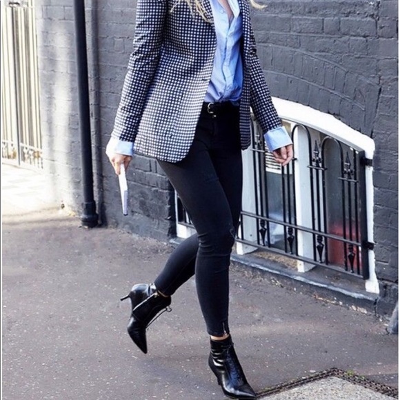 Black booties - Picture 3 of 5